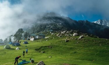 Guided Day Hike to Guna Devi Temple from Mcleodganj